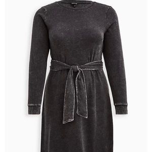 Torrid PULLOVER DRESS - COZY FLEECE BLACK MINERAL WASH size 3, New with Tags